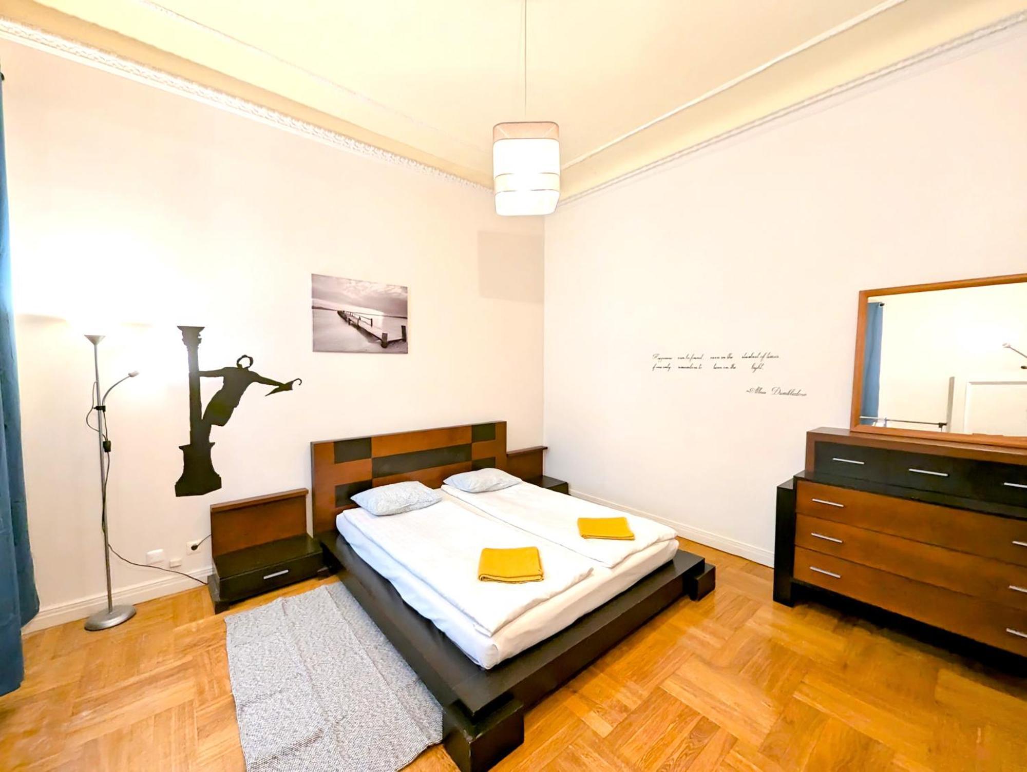 Mosaic Center Apartments ريغا المظهر الخارجي الصورة
