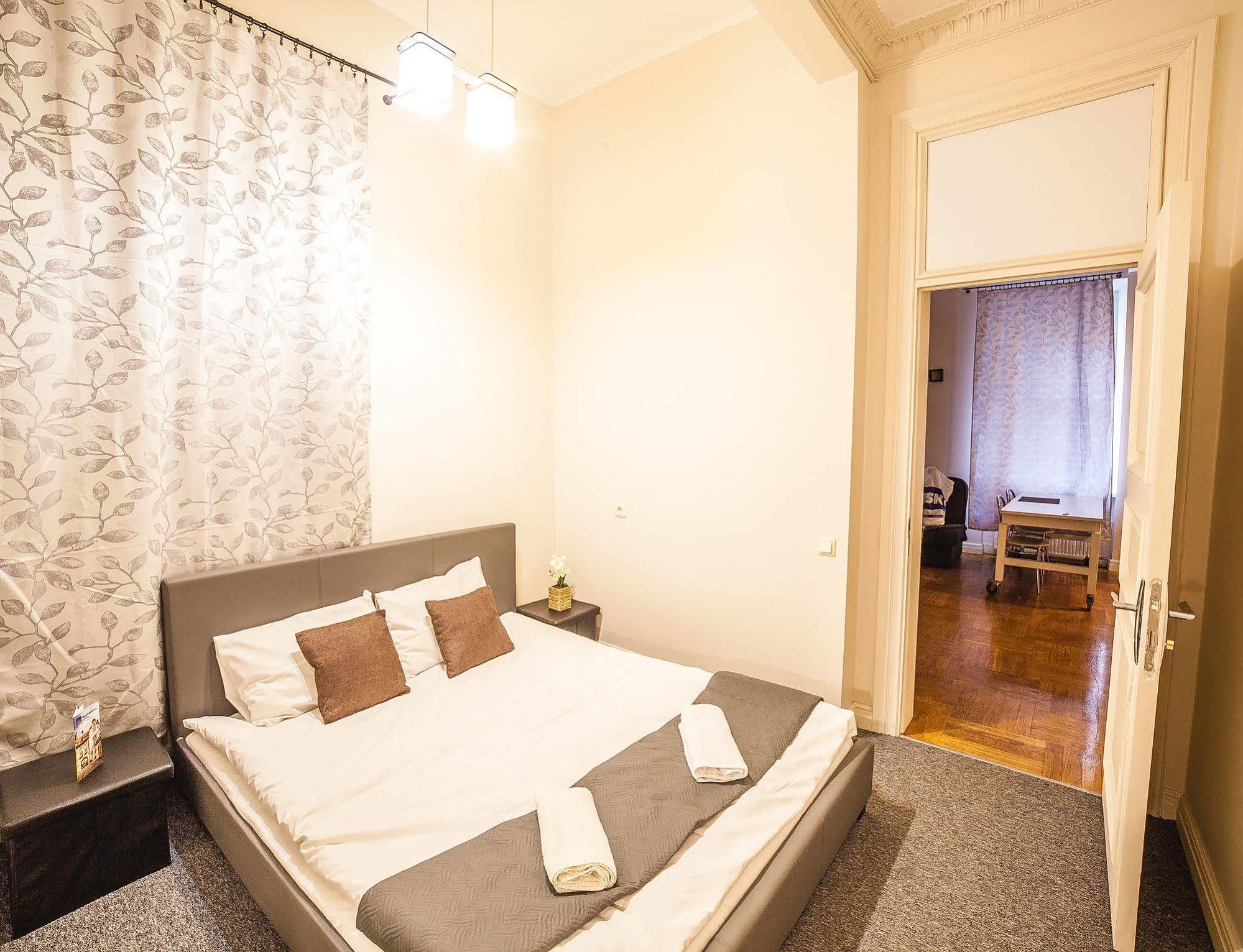 Mosaic Center Apartments ريغا المظهر الخارجي الصورة