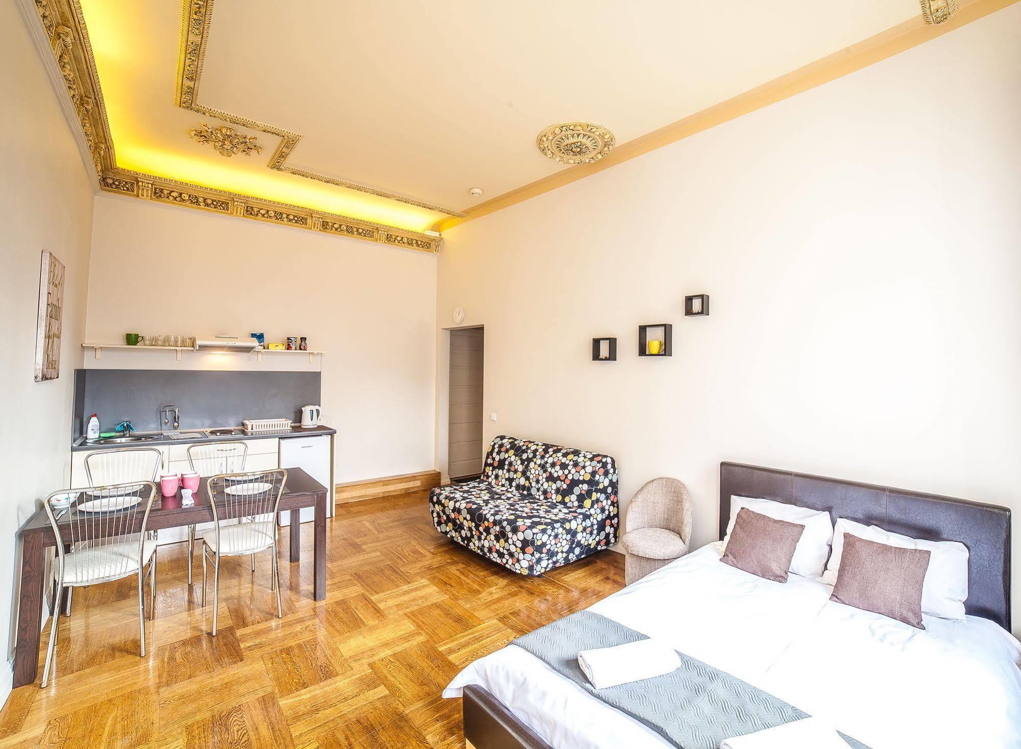 Mosaic Center Apartments ريغا المظهر الخارجي الصورة