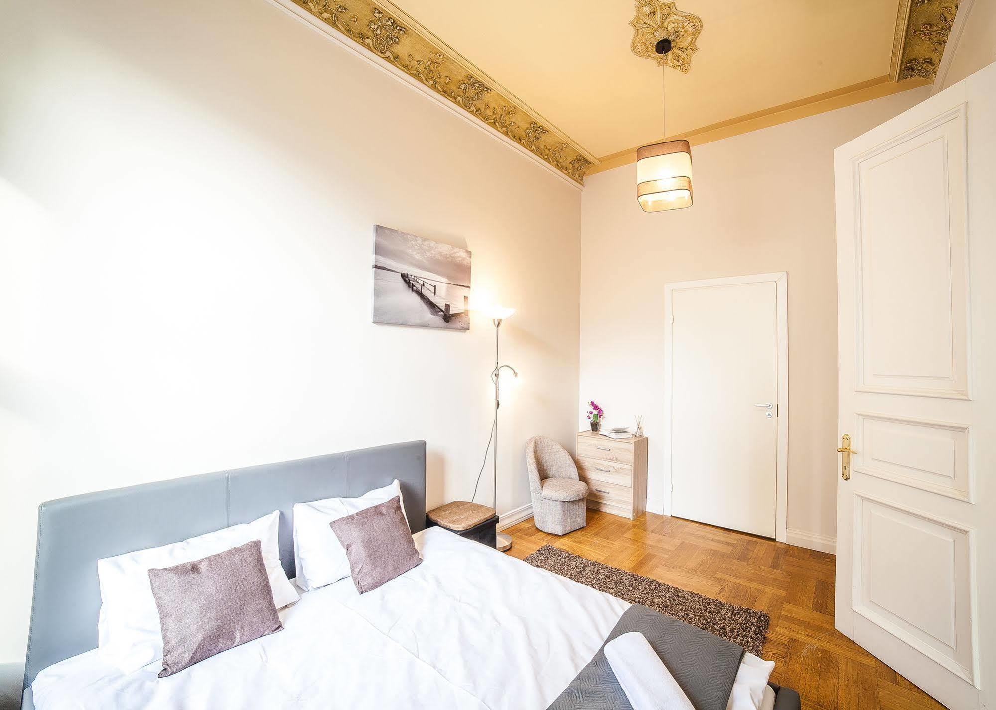Mosaic Center Apartments ريغا المظهر الخارجي الصورة